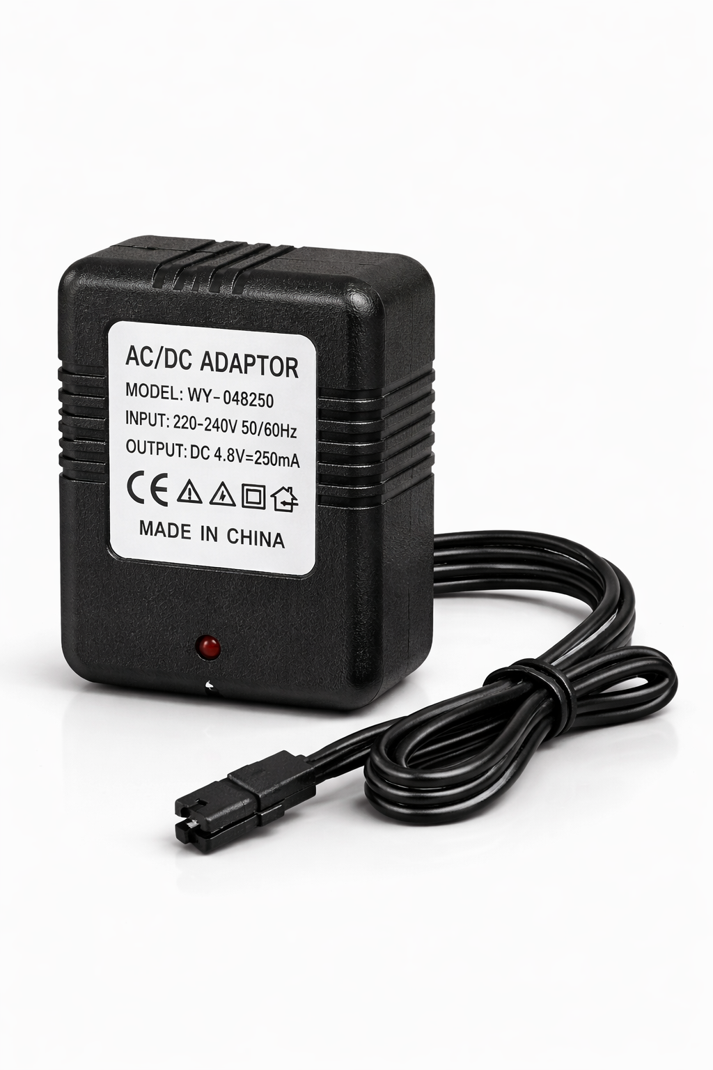 AC/DC napájecí adaptér 4,8 V / 250 mA